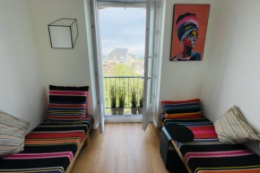 COSY 48m with BALCONY at 7mn from the Beach